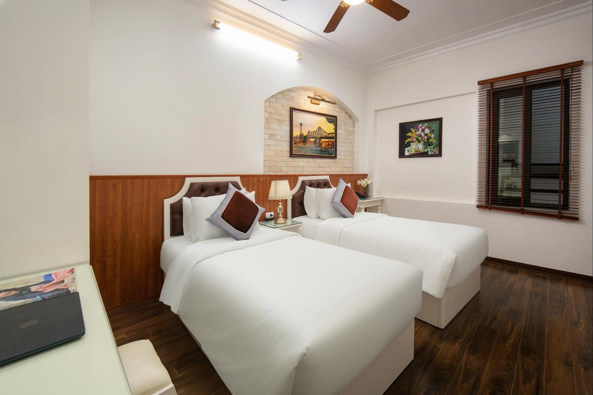 Trangtrang Luxury Hotel Hanoi Exterior photo