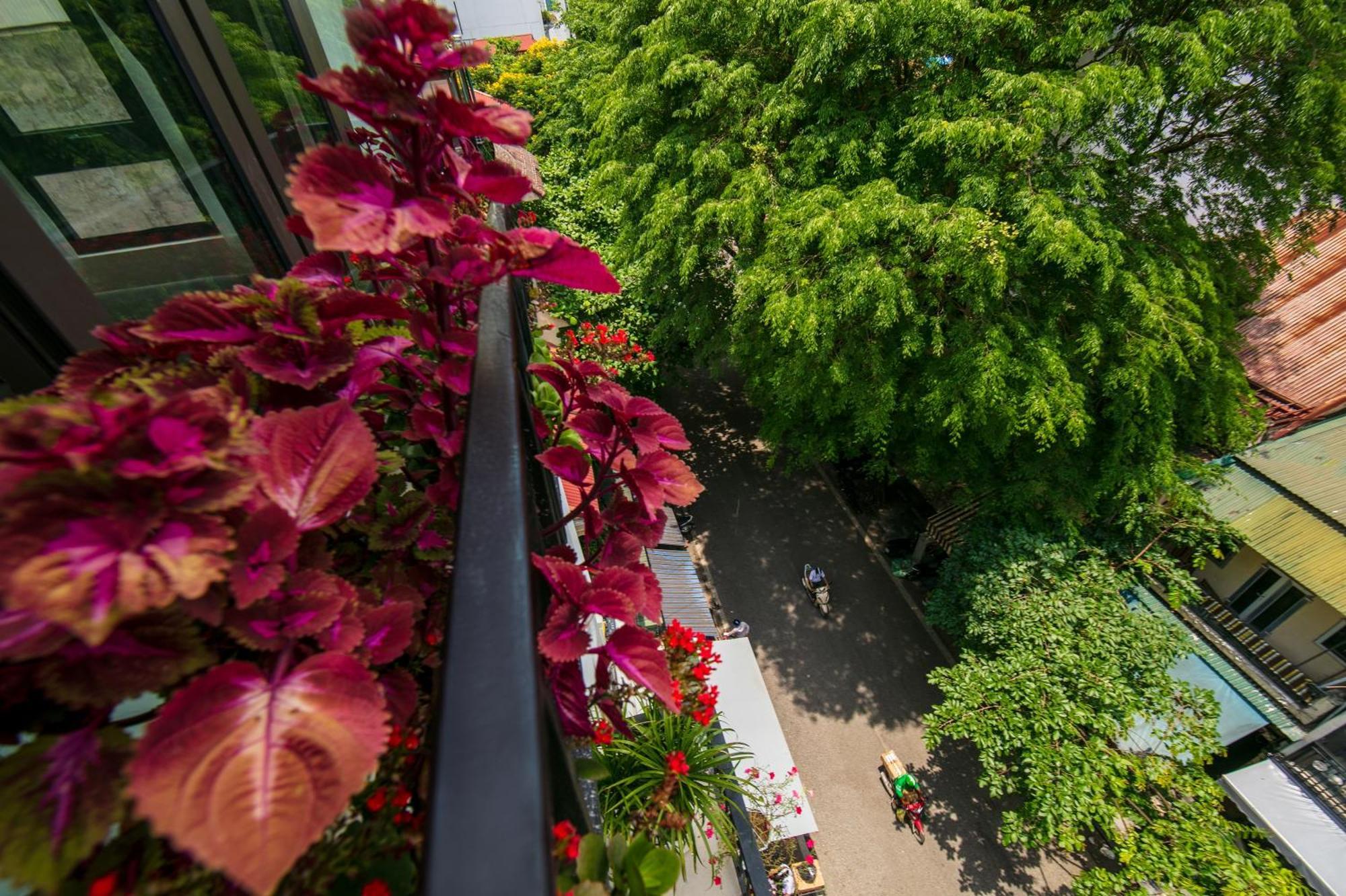 Trangtrang Luxury Hotel Hanoi Exterior photo